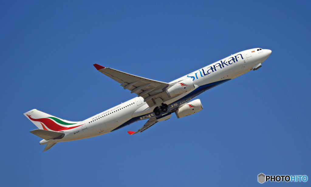 SriLankan A330-343 4R-ALO 出発 