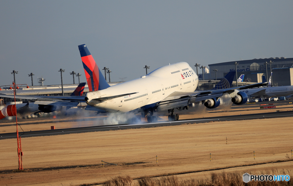 到着DELTA 747-400 N662USジャンボ保存委員会