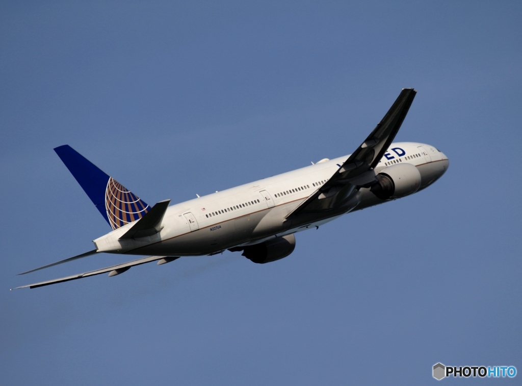UNITED 777-200ER 飛行　