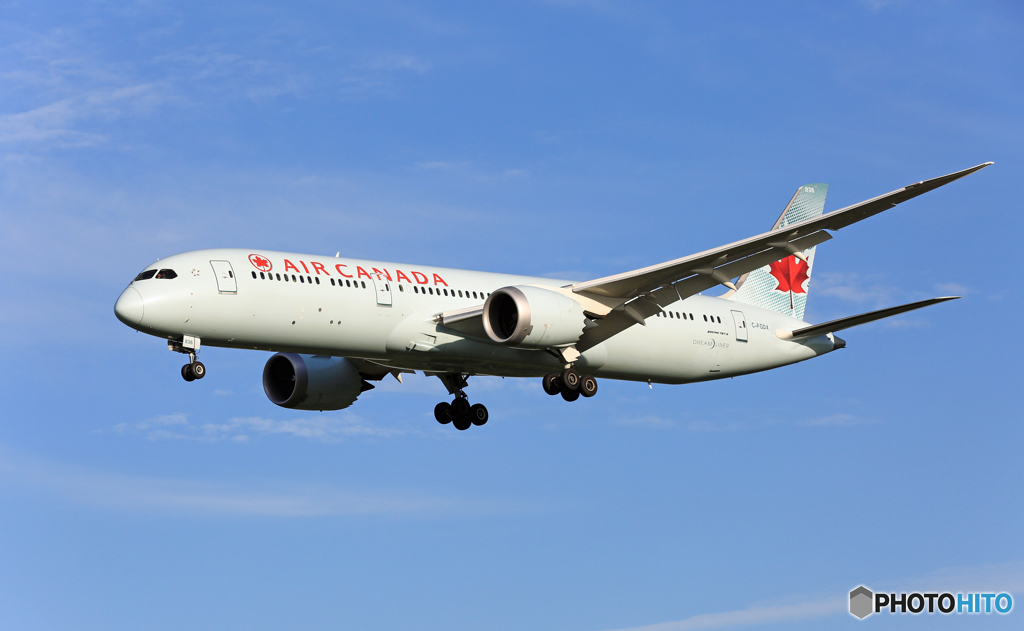 「青い空」 AIR CANADA 787-9 C-FGGX