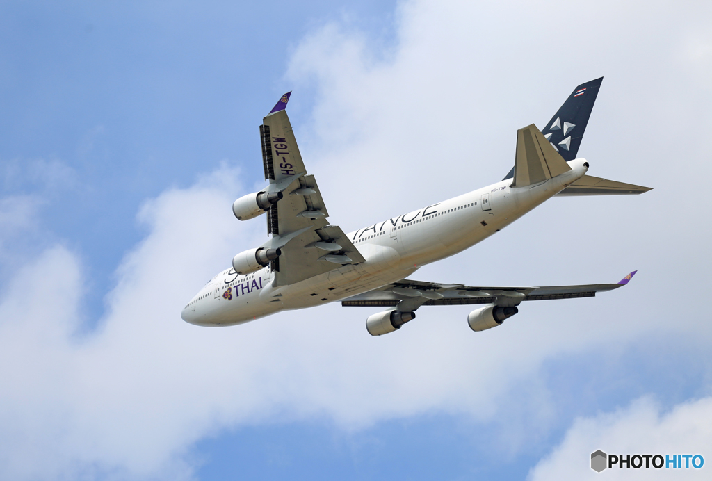 「SKY」 Thai 747-400 STAR HS-TGW 離陸