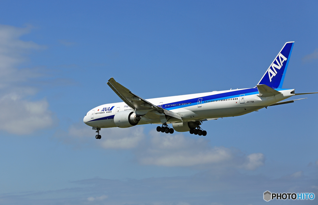 [青空]  ANA 777-381 JA779A