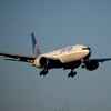 UNITED 777-224 着陸