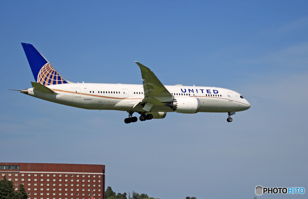 「青い空」UNITED 787-8 N30913