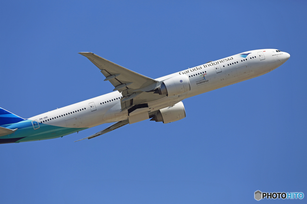 Garuda 777-3U3 PK-GID 出発 