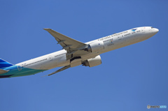 Garuda 777-3U3 PK-GID 出発 