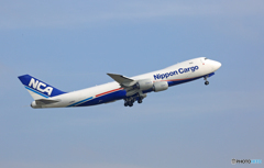 離陸 NCA 747-8KZF JA18KZジャンボ保存委員会