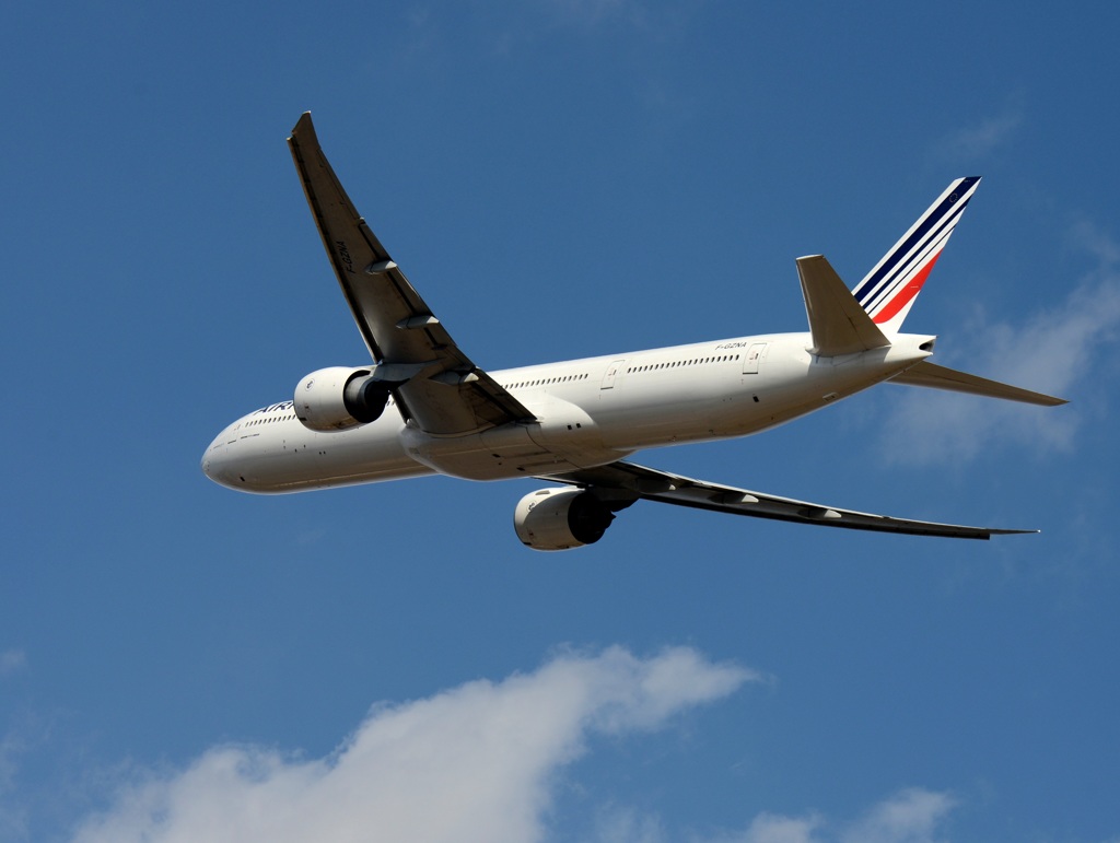 離陸 Air France 777-300