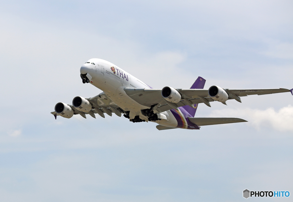 「空色」 THAI A380-841 HS-TUD 離陸