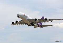「空色」 THAI A380-841 HS-TUD 離陸
