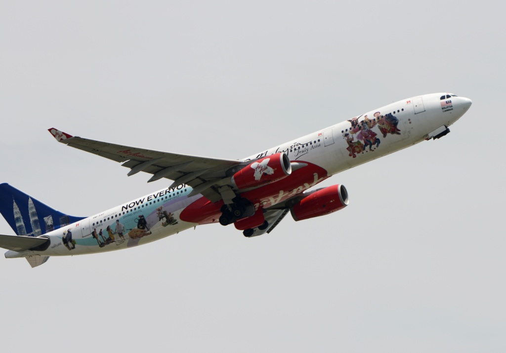 Air Asia A330-343 出発　