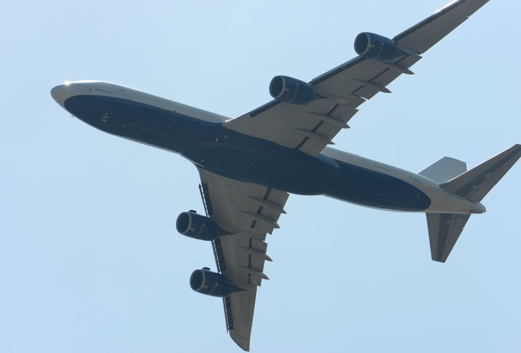 飛行 Polar 747-87UF