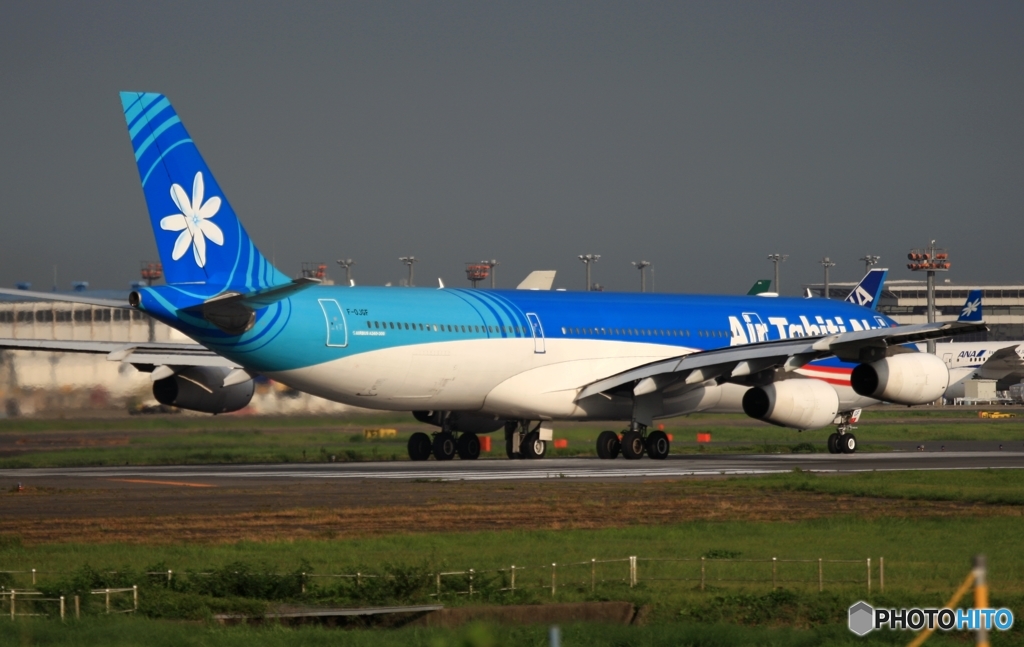 Air Tahiti Nui A340-300 出発　