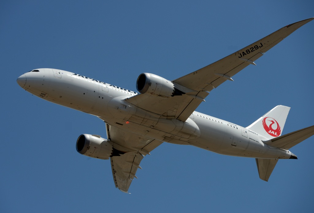 離陸 JAL 787-8