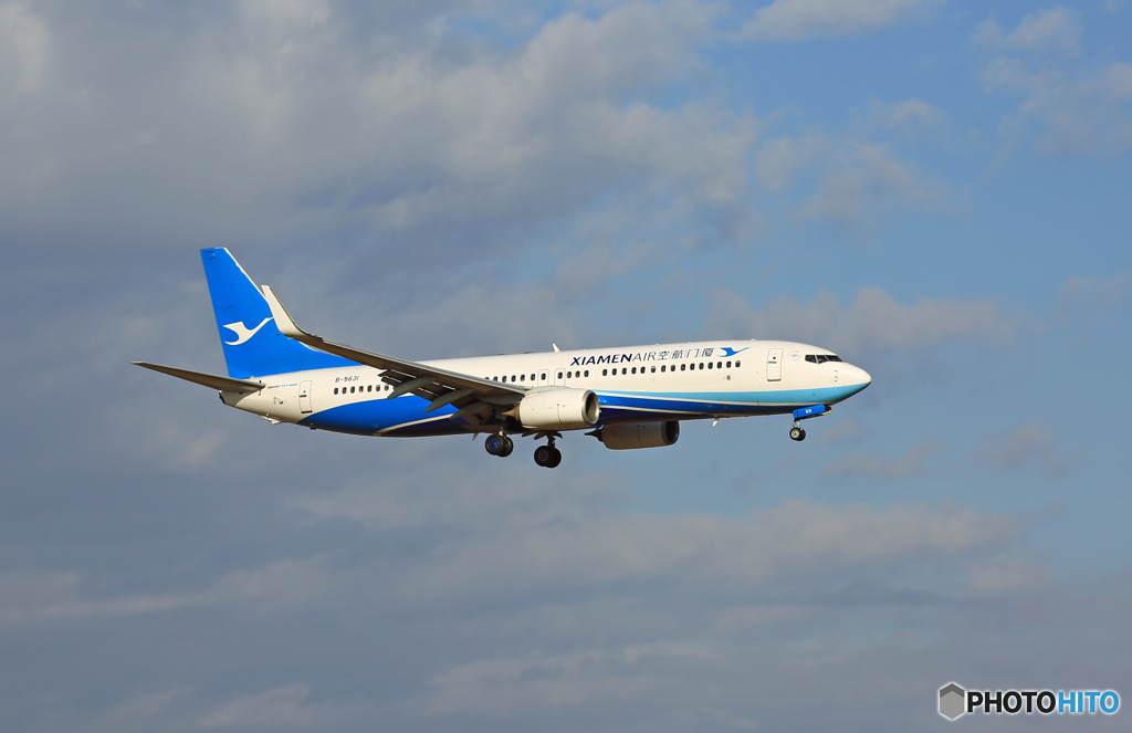着陸 厦門 737-800 B-5631