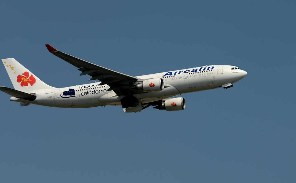 離陸（151）Air Calan A330-200 