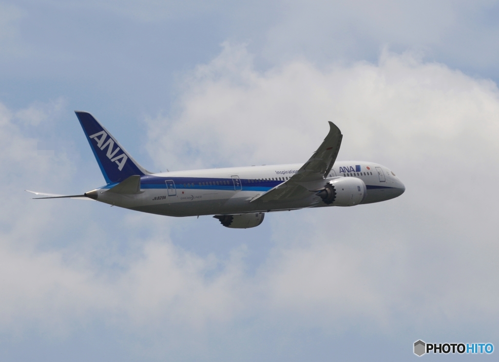出発　ANA 787-8