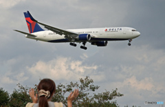 DELTA 767-300ER N155DL わー来た拍手! DELTA 767-300ER N155DL わー来た拍手!
