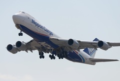 NCA 747-8F 出発