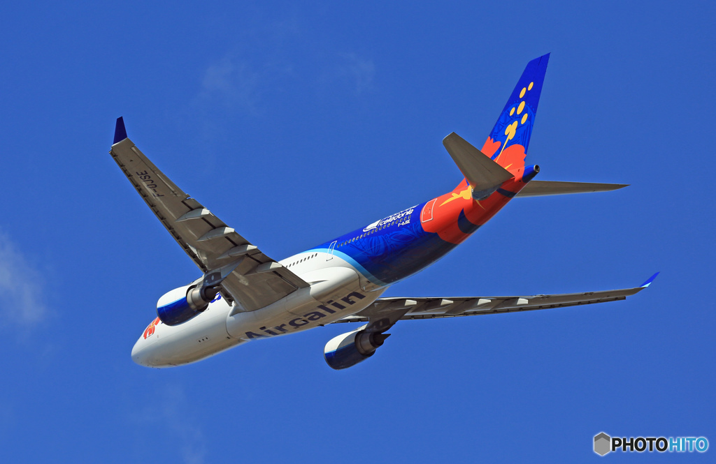 AIR CALIN A330-202 F-OJSE 離陸 