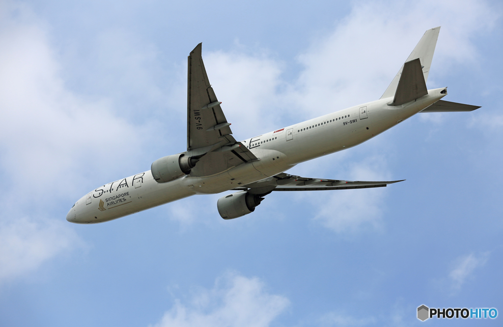 「ぶるー」 Singapore 777-312 9V-SWI 出発