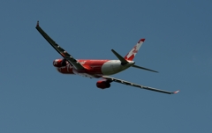 離陸（101）Air Asia　A330-343