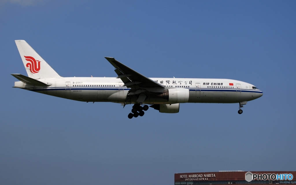 到着　Air China 777-2J6
