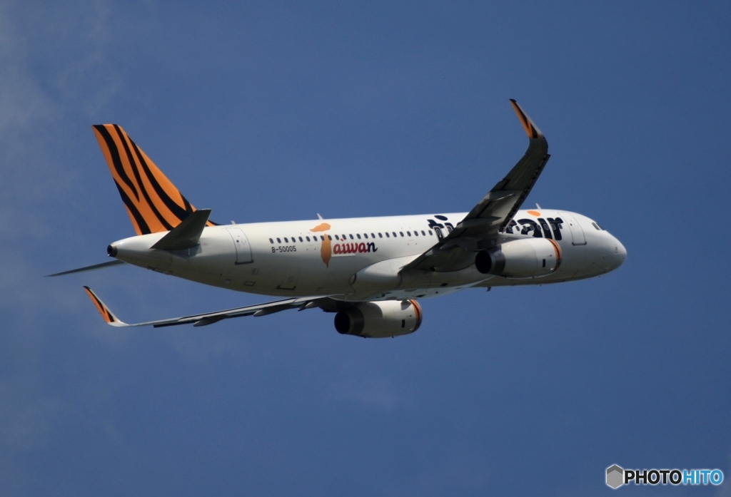 出発　tigerair A320-232 