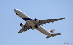 malaysir A330-323 9M-MTH 飛び立ち　