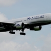 着陸（6-1）Asian Air 767-2J6ER[a]