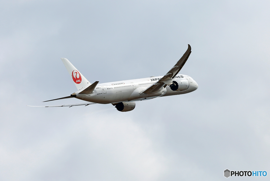Takeoff JAL 787-9 JA861J