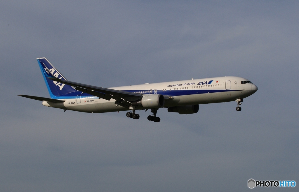 ANA 767-381ER 着陸　