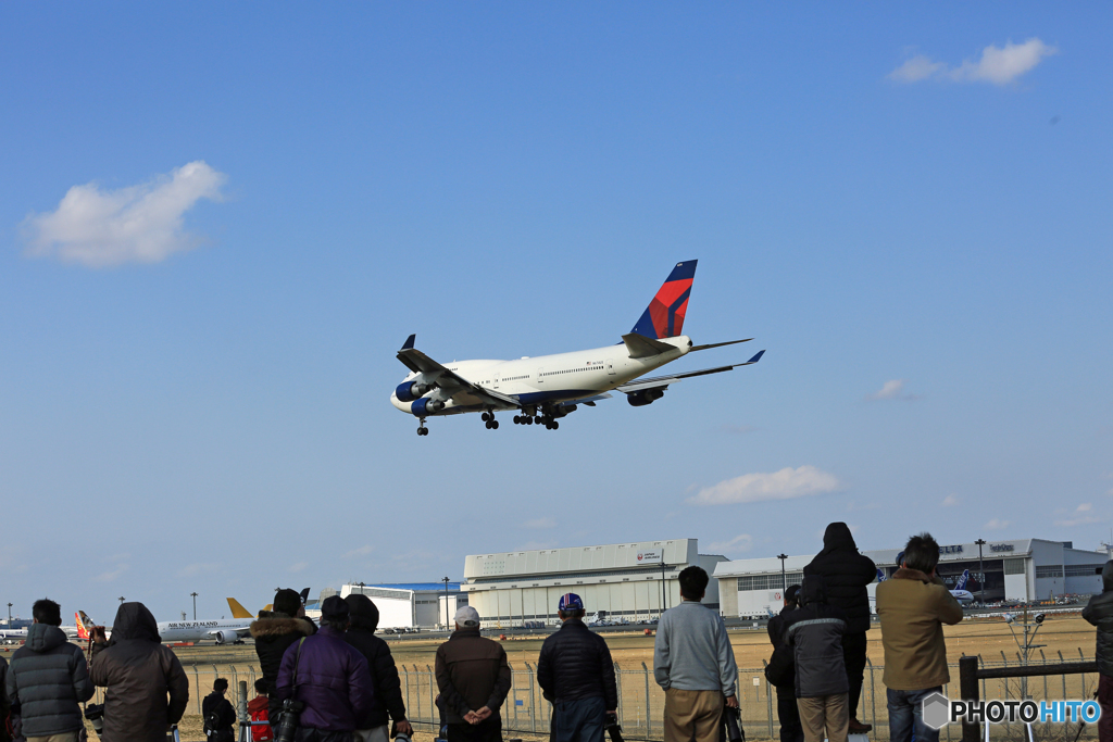 「見る人、撮るHITO」 DELTA 747-400 N674US