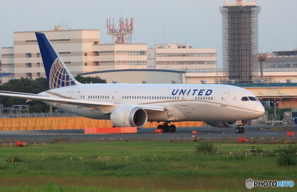 UNITED 787-8 出発　