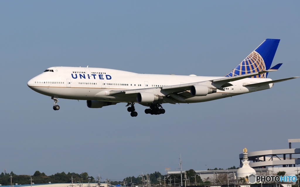 到着　UNITED 747-400