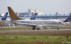 出発　 南山公務 B737-7ZH  N930HB