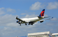 到着 DELTA 747-400 N673US/ジャンボ保存委員会 