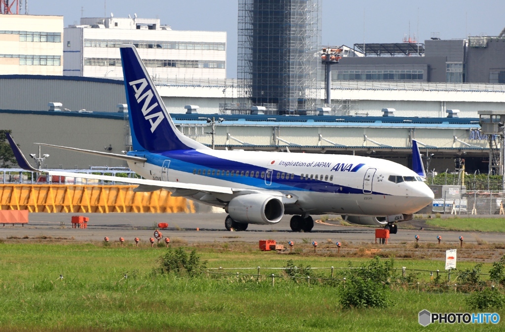 出発　ANA 737-781