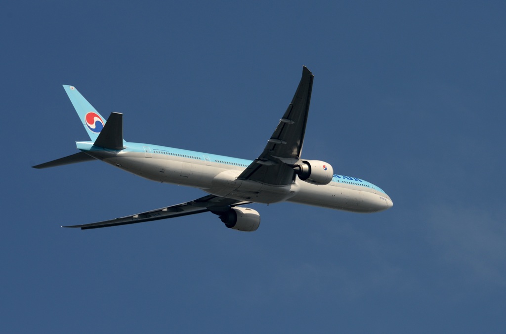 離陸（278）Korean 737-800 