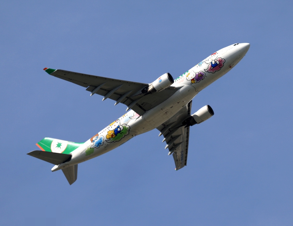 EVA "Hello Kitty" A330-203 