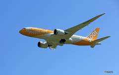 「青い空」 scoot 787-8 9V-OFG出発 