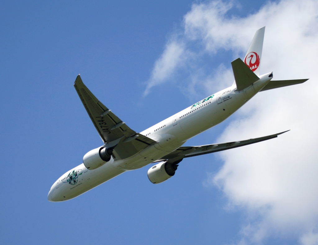 JAL 777-346ER 飛び立ち　