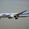 ANA 787-8 着陸