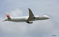 JAL 787-9 JA862J 飛び立ち 