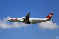 SWISS A340-313  出発　