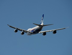 NCA 747-8KZ 出発