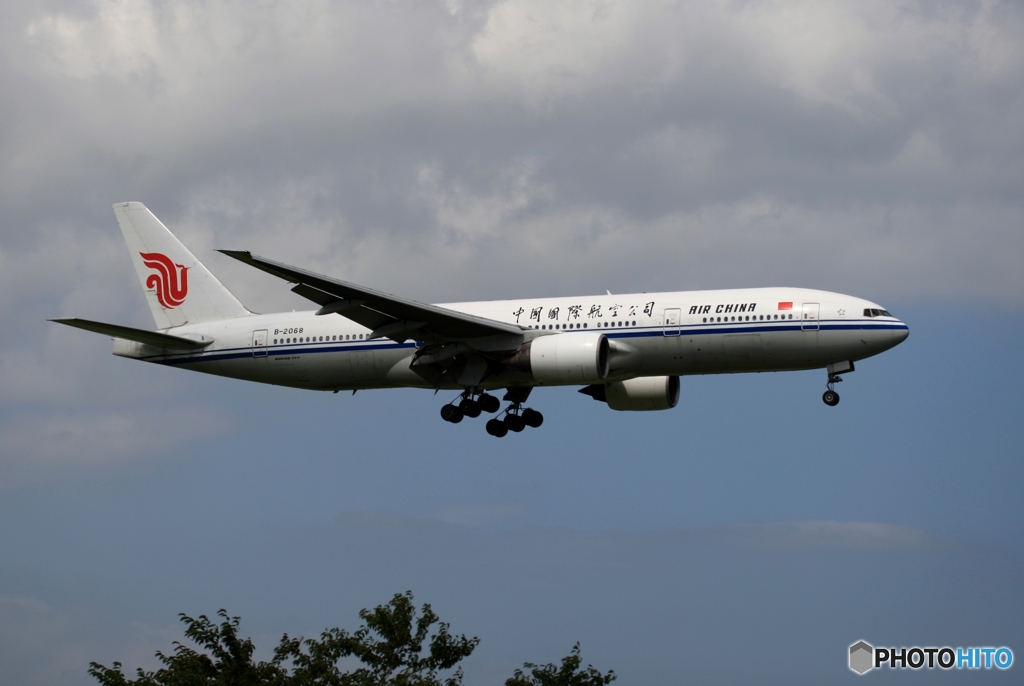 Air China 777-2J6 着陸　