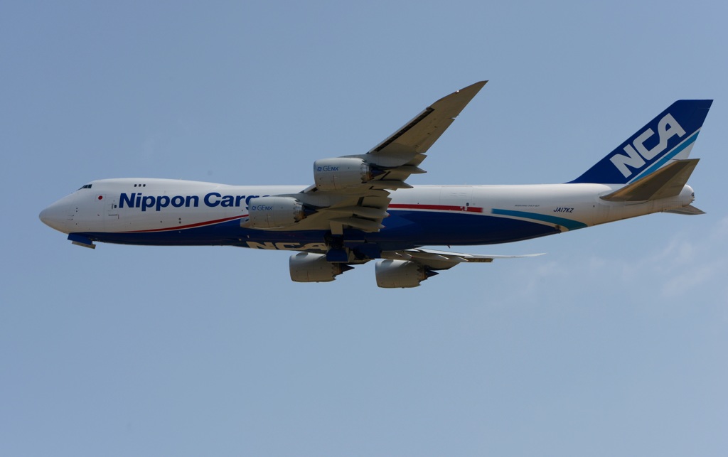 NCA 747-8F 離陸