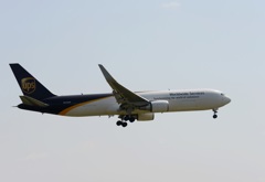UPS 767-34AF 到着　
