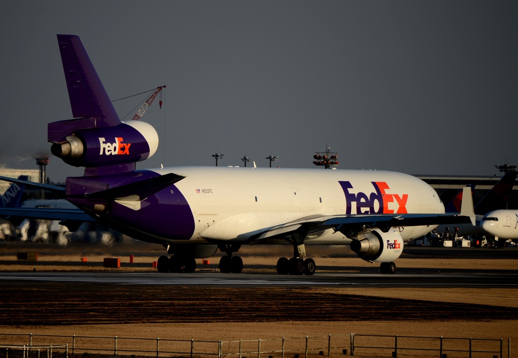 FedEx MD-11